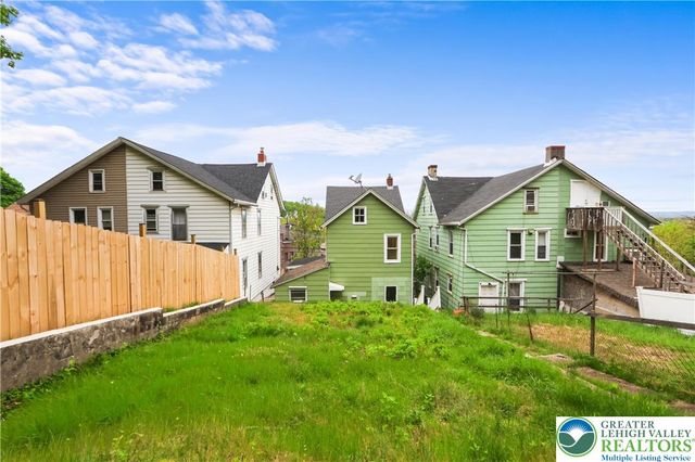 949 Wyandotte Street, Bethlehem City, PA 18015