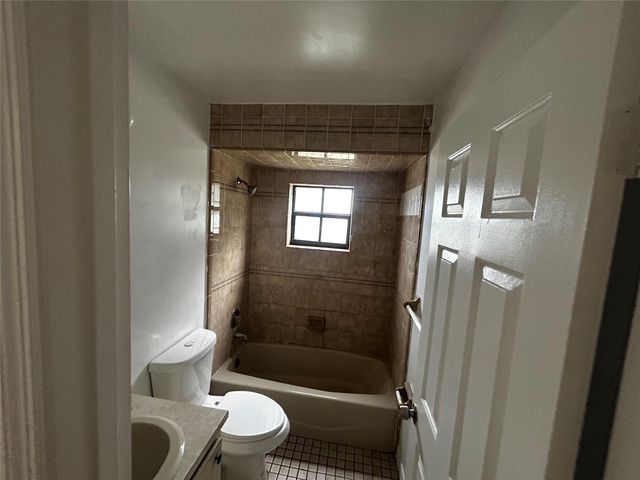 1600 N 44th Street, Fort Pierce, FL 34947