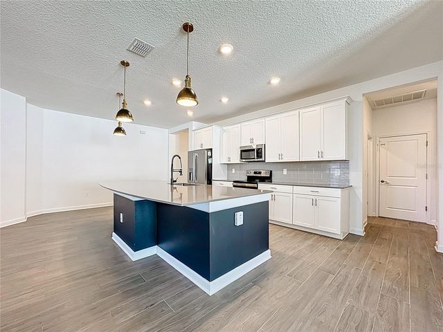 5803 STEPHENS ROAD, St Cloud, FL 34771