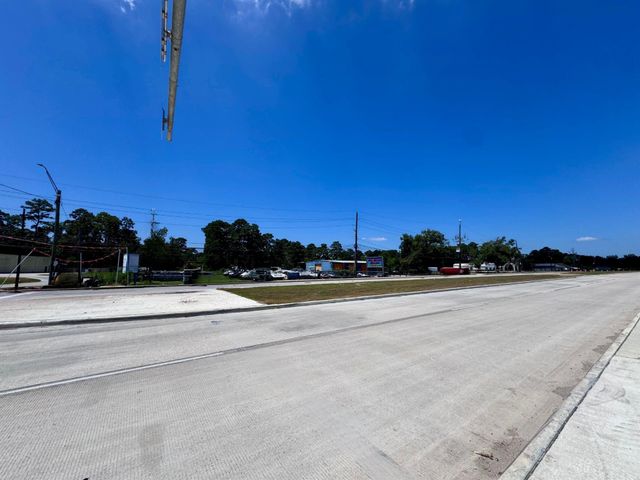 24727 Fm 2100 Road, Huffman, TX 77336