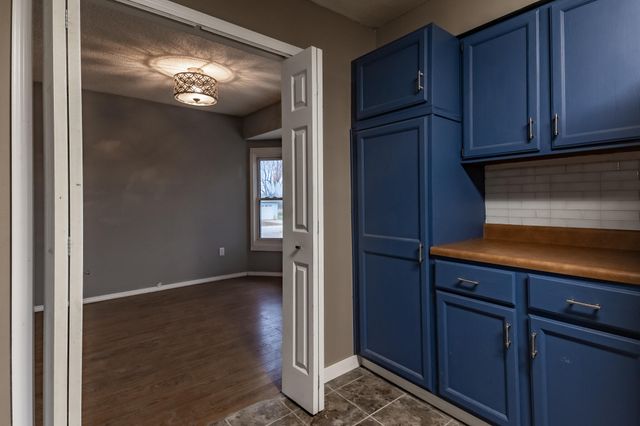 270 S Meadowlark Street, Fair Grove, MO 65648