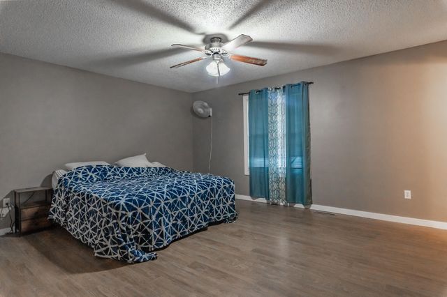 270 S Meadowlark Street, Fair Grove, MO 65648