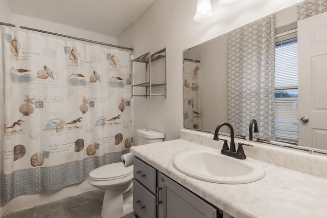 270 S Meadowlark Street, Fair Grove, MO 65648