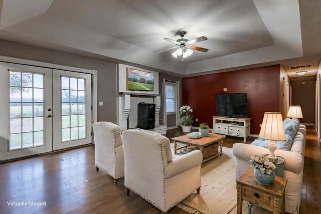 270 S Meadowlark Street, Fair Grove, MO 65648