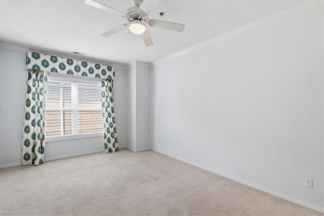 2320 Sea Shell Rd Apt 203, Virginia Beach, VA 23451