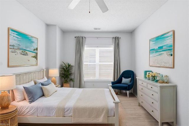 2320 Sea Shell Rd Apt 203, Virginia Beach, VA 23451