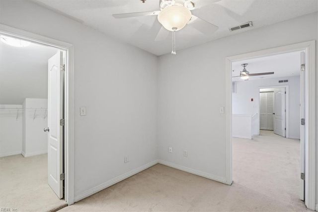 2320 Sea Shell Rd Apt 203, Virginia Beach, VA 23451