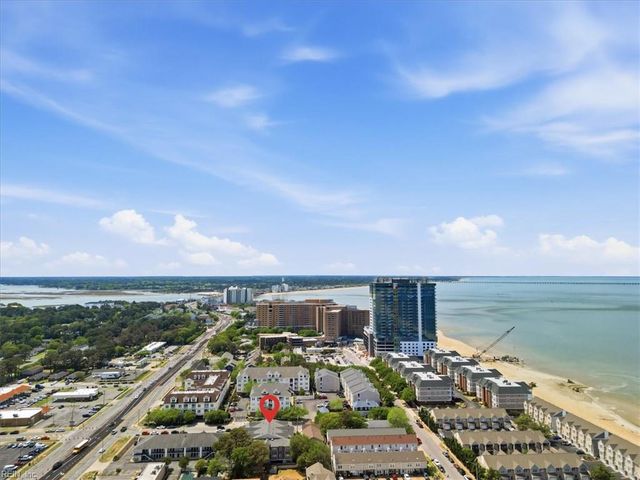 2320 Sea Shell Rd Apt 203, Virginia Beach, VA 23451
