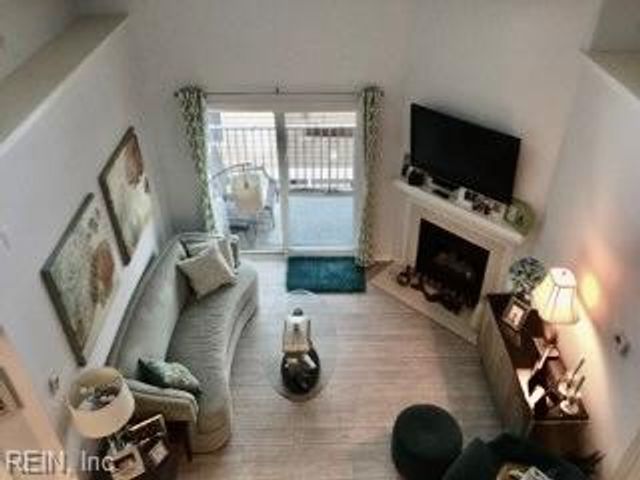 2320 Sea Shell Rd Apt 203, Virginia Beach, VA 23451