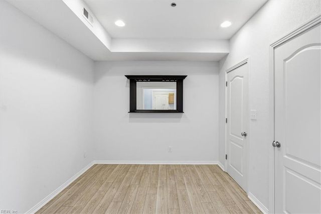 2320 Sea Shell Rd Apt 203, Virginia Beach, VA 23451