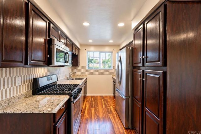716 Rena Drive, Oceanside, CA 92057