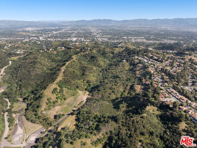 3075 Nicada, Los Angeles, CA 90077