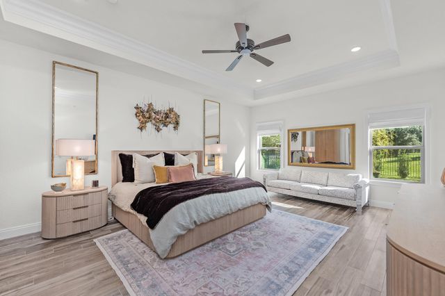 6996 Turnberry Circle, Navarre, FL 32566