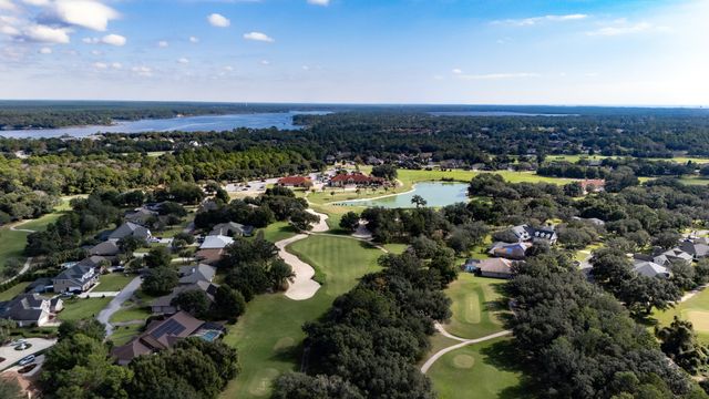 6996 Turnberry Circle, Navarre, FL 32566