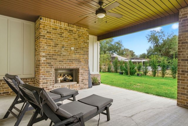 6996 Turnberry Circle, Navarre, FL 32566