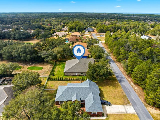 6996 Turnberry Circle, Navarre, FL 32566