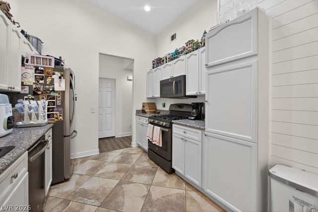 7848 Morning Flower Lane, Las Vegas, NV 89129