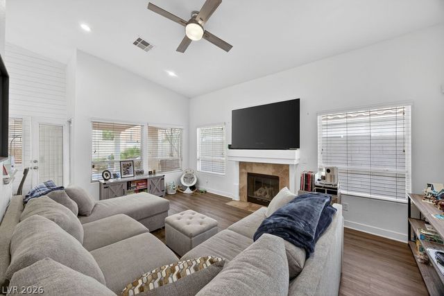 7848 Morning Flower Lane, Las Vegas, NV 89129