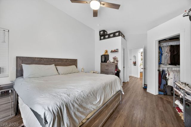 7848 Morning Flower Lane, Las Vegas, NV 89129