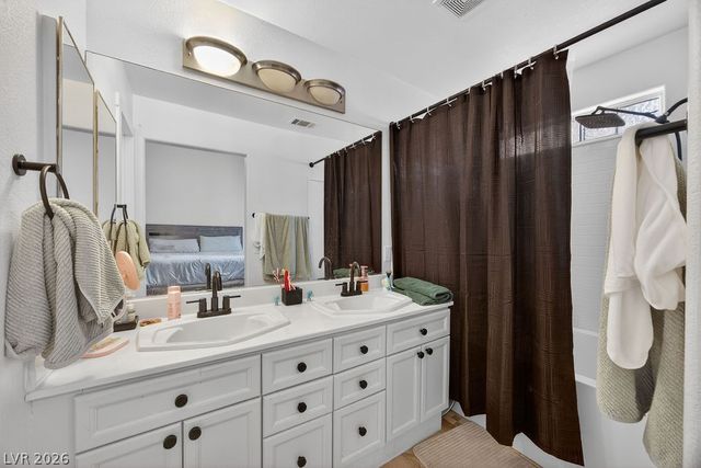 7848 Morning Flower Lane, Las Vegas, NV 89129