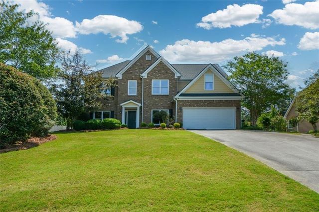 3420 Bulloch Lake Road, Loganville, GA 30052