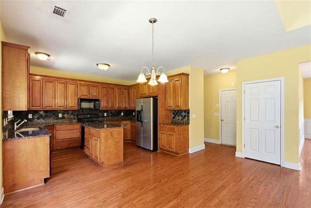 3420 Bulloch Lake Road, Loganville, GA 30052