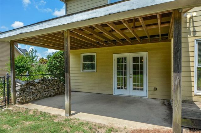 3420 Bulloch Lake Road, Loganville, GA 30052