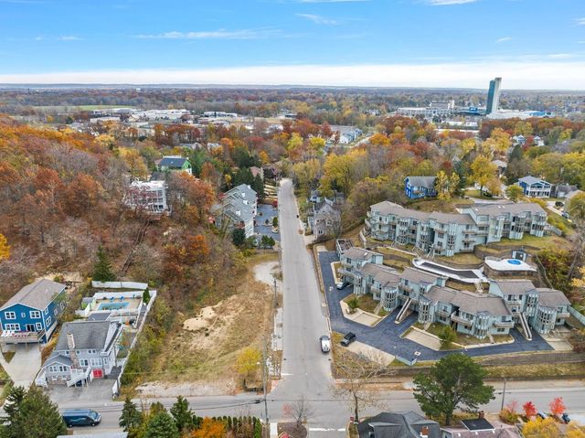 403 Lake Shore Drive, Michigan City, IN 46360