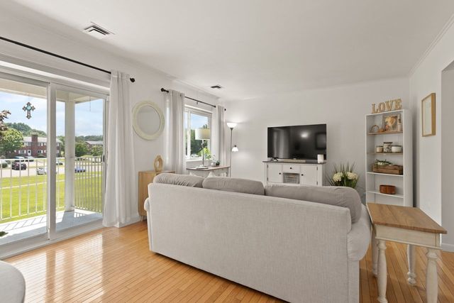 5 Bayberry Drive 3, Sharon, MA 02067