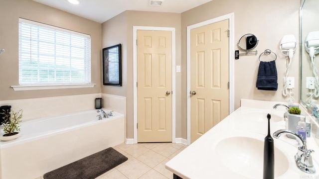 25 Sun Vista Lane, Cabot, AR 72023