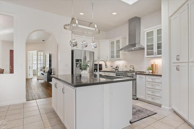 151 Cognac Cir, Sacramento, CA 95835