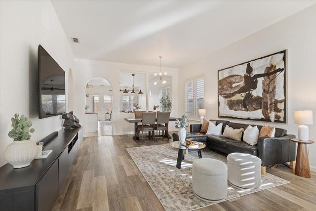 151 Cognac Cir, Sacramento, CA 95835