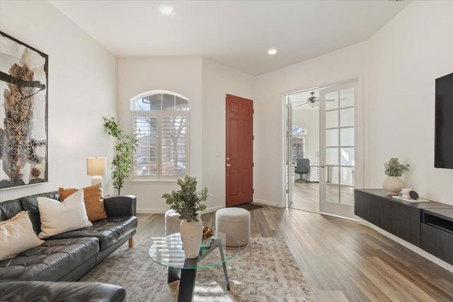 151 Cognac Cir, Sacramento, CA 95835