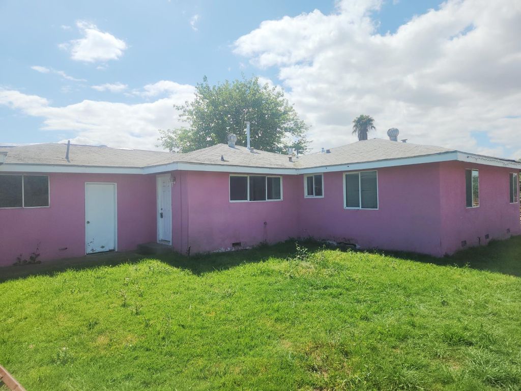 Image 18 of property listing at 22136 Fairfax Avenue, Lemoore, CA 93245