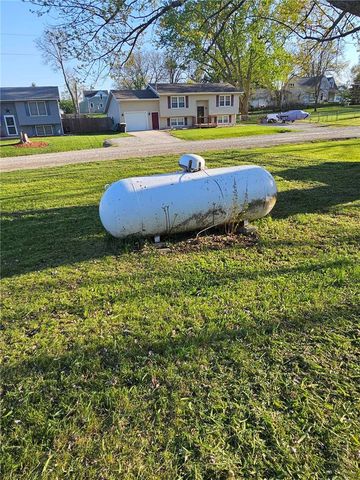 310 MCCLELLAN Street, Murray, IA 50174