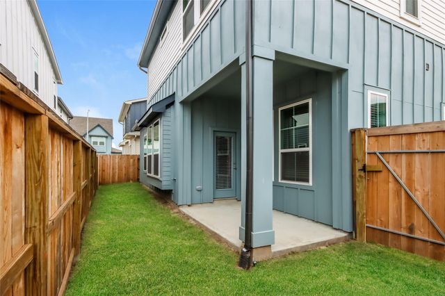 9835 Willow Creek Commerce Drive 616, Tomball, TX 77375
