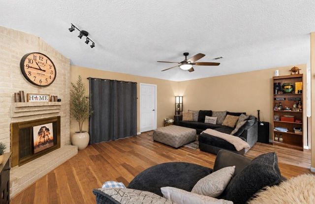10502 Crescent Moon Drive, Houston, TX 77064