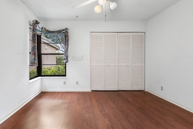 8271 SUN LAKE Drive, Boca Raton, FL 33496