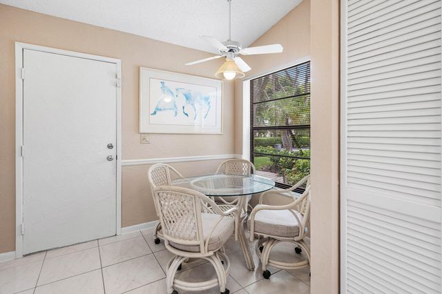 8271 SUN LAKE Drive, Boca Raton, FL 33496