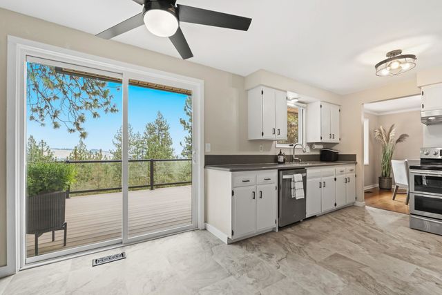 5008 N Northwood Dr, Spokane Valley, WA 99212