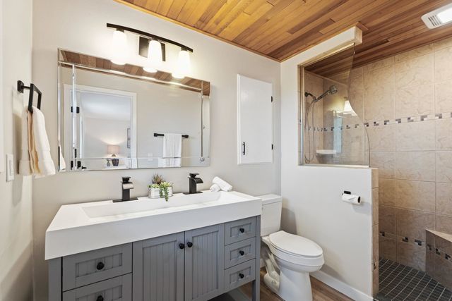 5008 N Northwood Dr, Spokane Valley, WA 99212