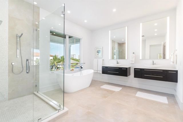 1180 Bimini Lane, Singer Island, FL 33404
