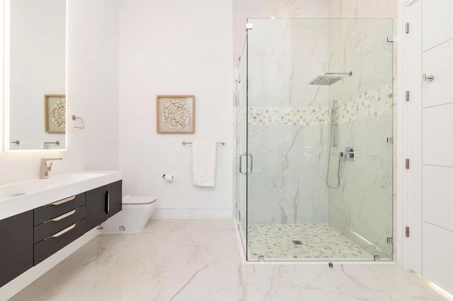 1180 Bimini Lane, Singer Island, FL 33404