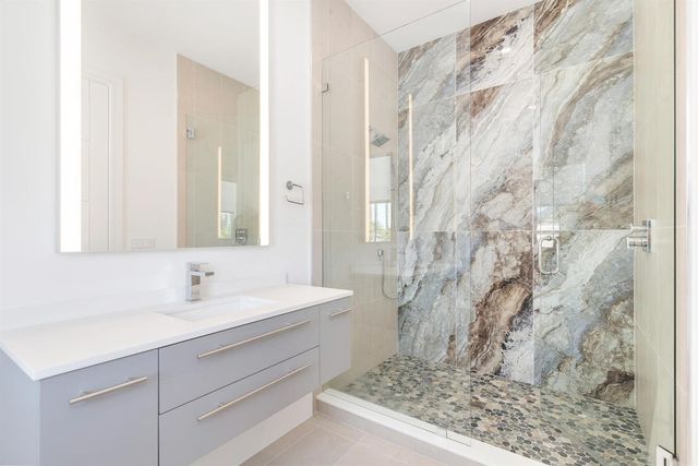 1180 Bimini Lane, Singer Island, FL 33404