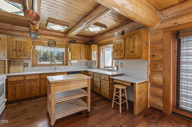 65155 Smokey Ridge Road, Bend, OR 97703