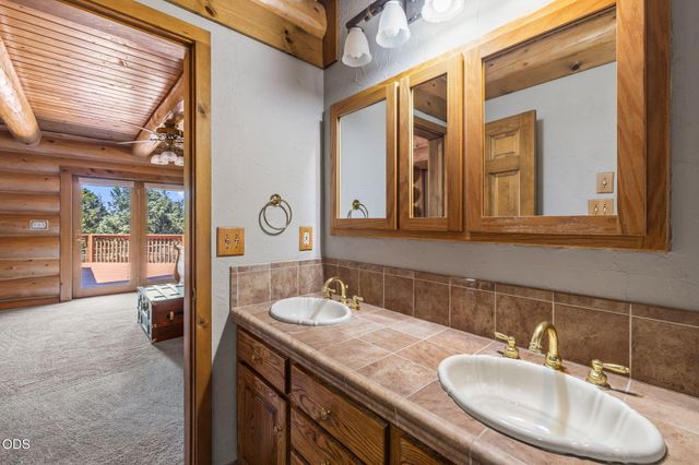 65155 Smokey Ridge Road, Bend, OR 97703