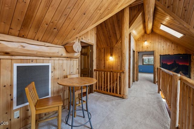 65155 Smokey Ridge Road, Bend, OR 97703