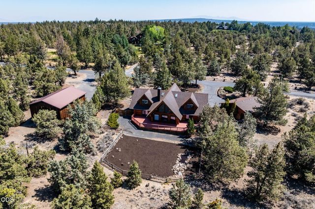 65155 Smokey Ridge Road, Bend, OR 97703