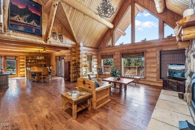 65155 Smokey Ridge Road, Bend, OR 97703