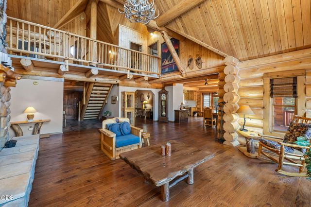 65155 Smokey Ridge Road, Bend, OR 97703